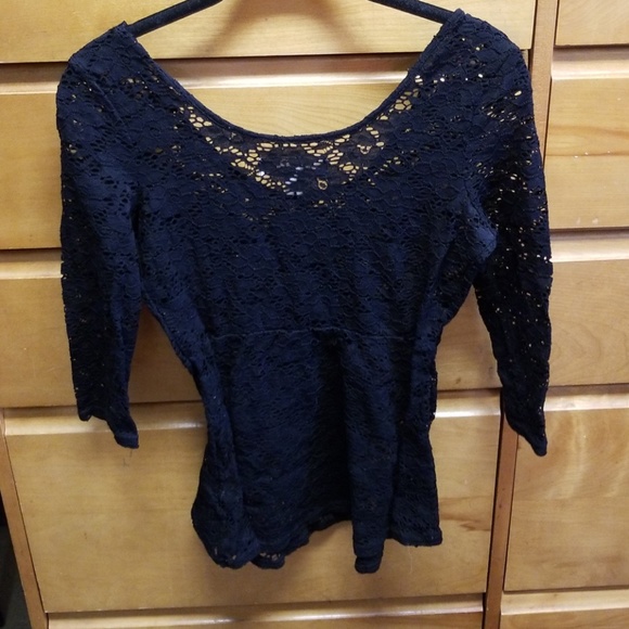 Blouse - Picture 2 of 3